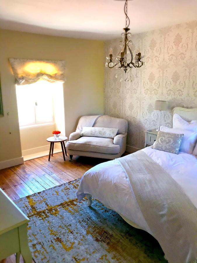 Logis De Tirac Bed & Breakfast Lorignac ภายนอก รูปภาพ