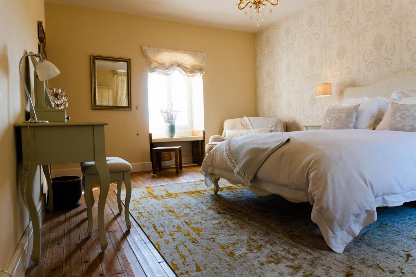 Logis De Tirac Bed & Breakfast Lorignac ภายนอก รูปภาพ