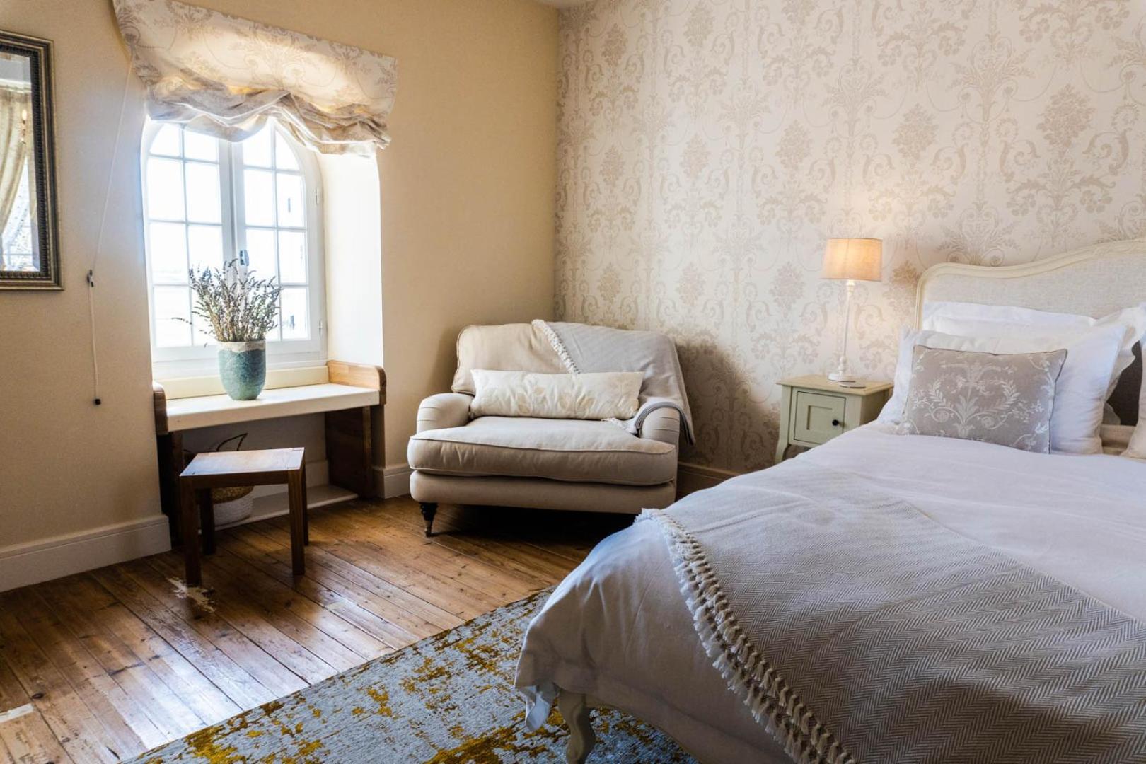 Logis De Tirac Bed & Breakfast Lorignac ภายนอก รูปภาพ